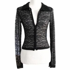 Nwot LIONESS LA MESA BLACK LACE LONG SLEEVE BUTTON FRONT CROPPED BLOUSE